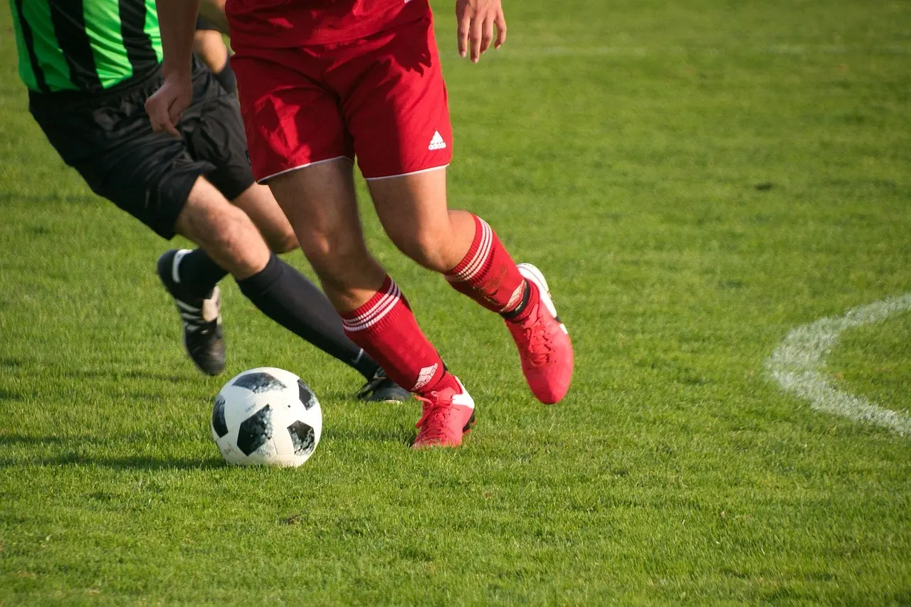 Effektive udehold og tætte opgør: 1. Liga Classic – Group 1, runde 13