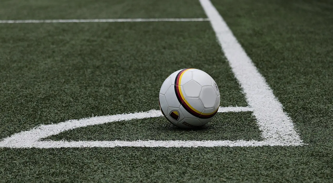 Udebane-succes og effektive hjemmehold: Runde 4 i 1. Liga Classic Group 1