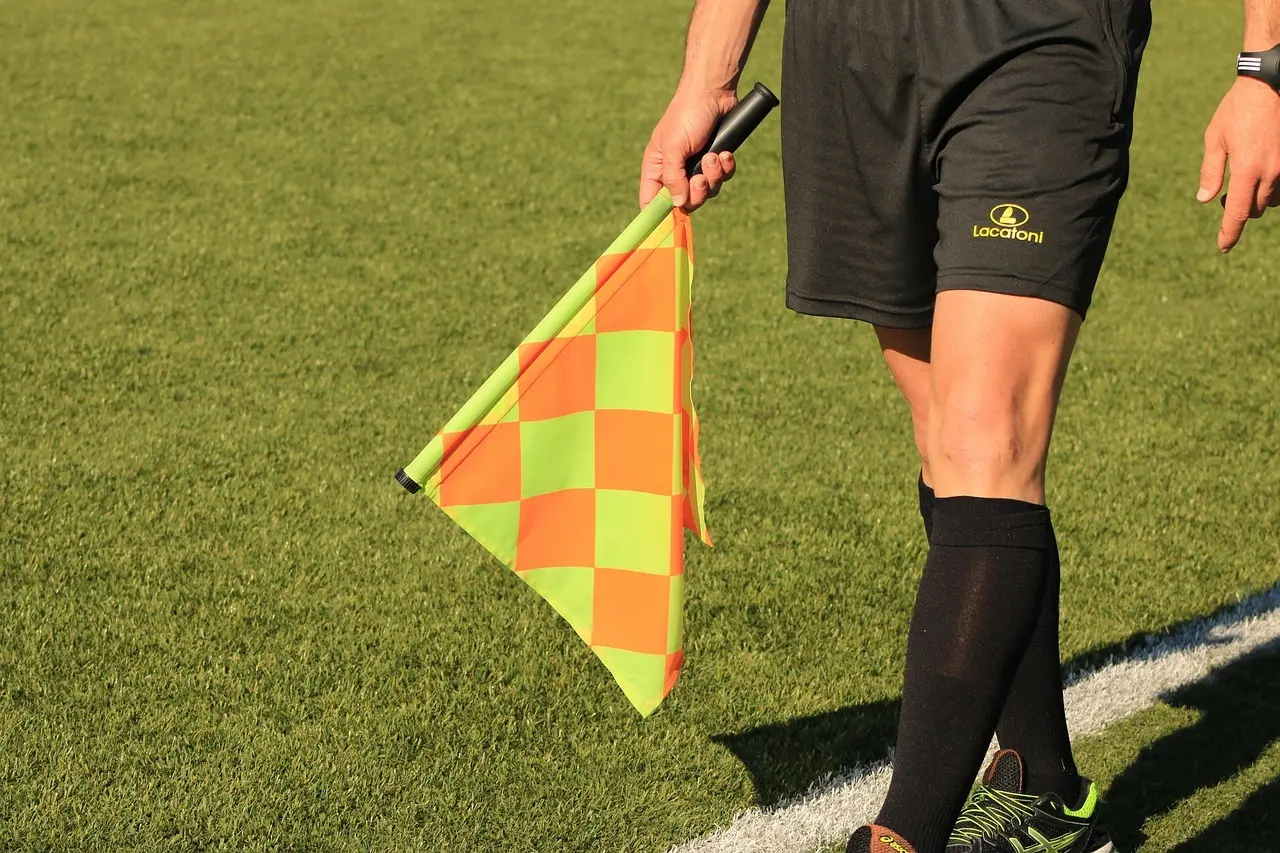 Målorgier, rødt kort og sene afgørelser: Overblikket over Challenge League runde 4